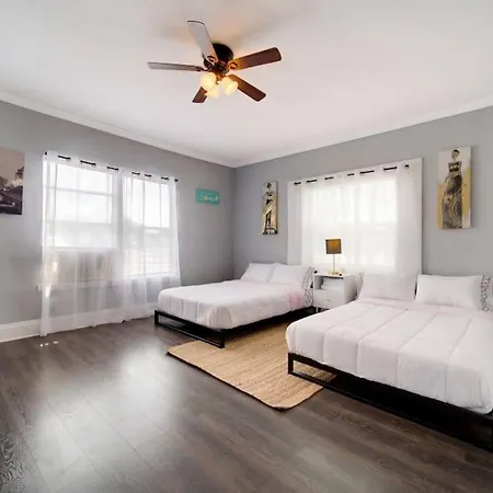 Modern Westshore Tampa Esterno foto
