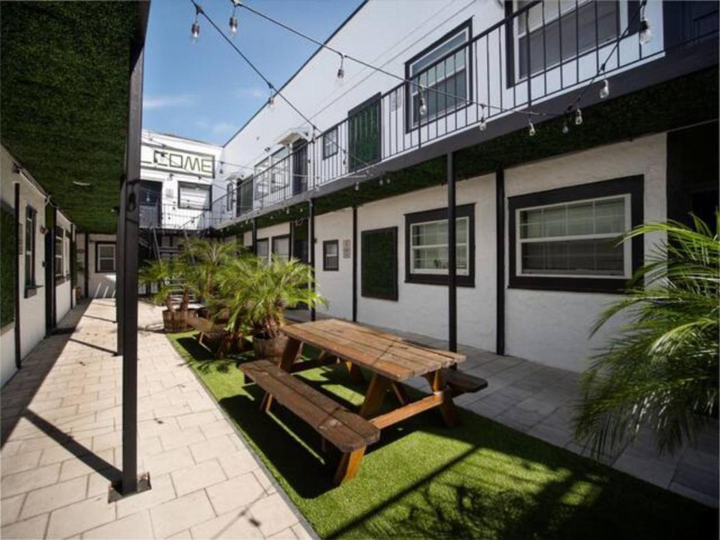Modern Westshore * Tampa